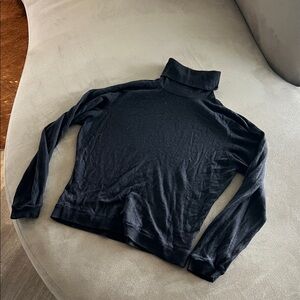 Chic Black Long Sleeve Turtleneck Top
